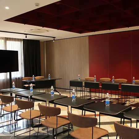 Hotel Western Mirage Fiera 4*