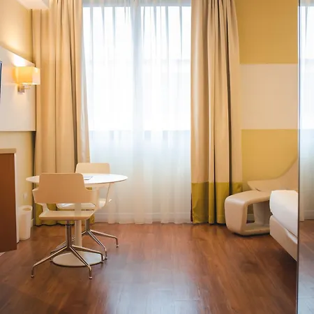 Western Mirage Fiera Hotel