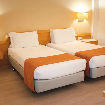 Western Mirage Fiera 4*